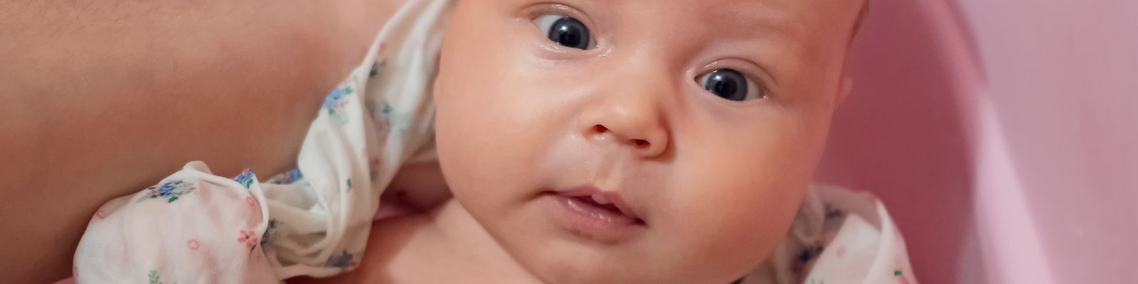 Les bienfaits des bains enveloppés pour les bébés